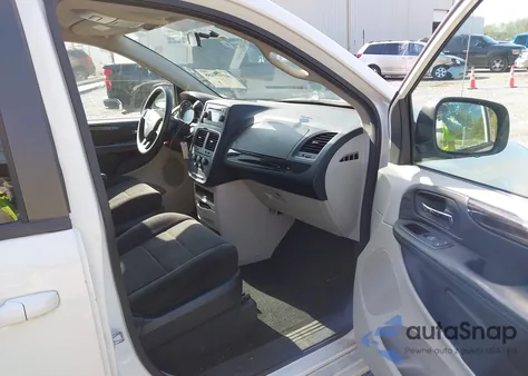 2013 Dodge Grand Caravan Sxt from USA, damaged, VIN 2C4RDGCG3DR537051